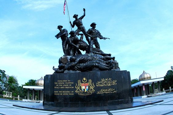 Đài tượng niệm Quốc gia