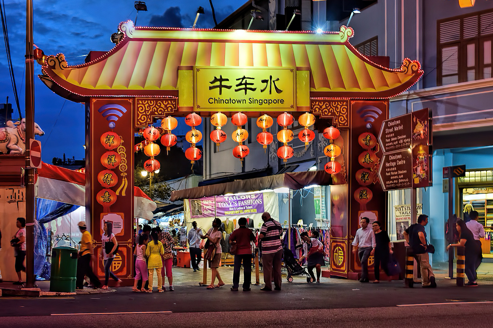 Chinatown Street Market Singapore