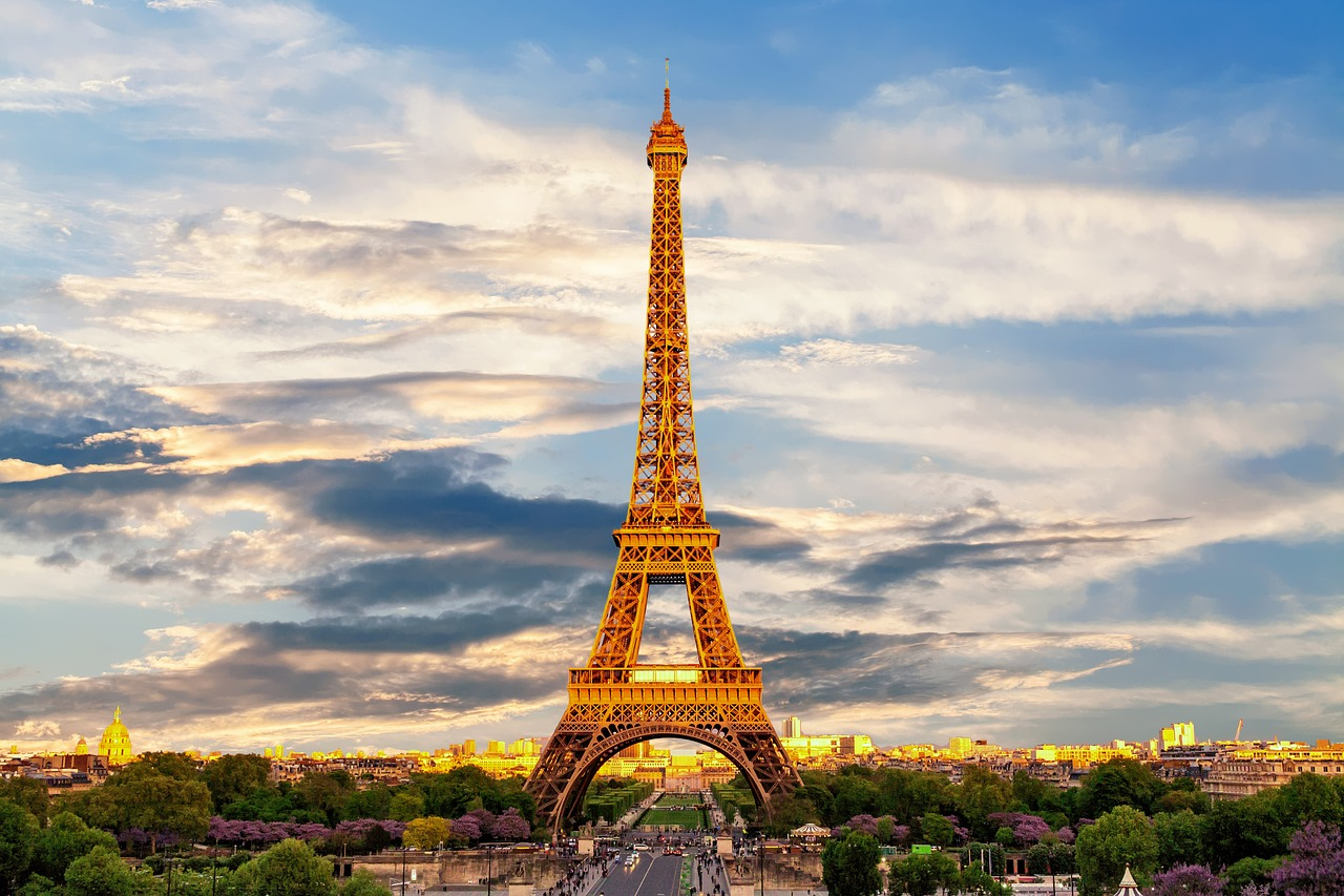 Tháp Eiffel