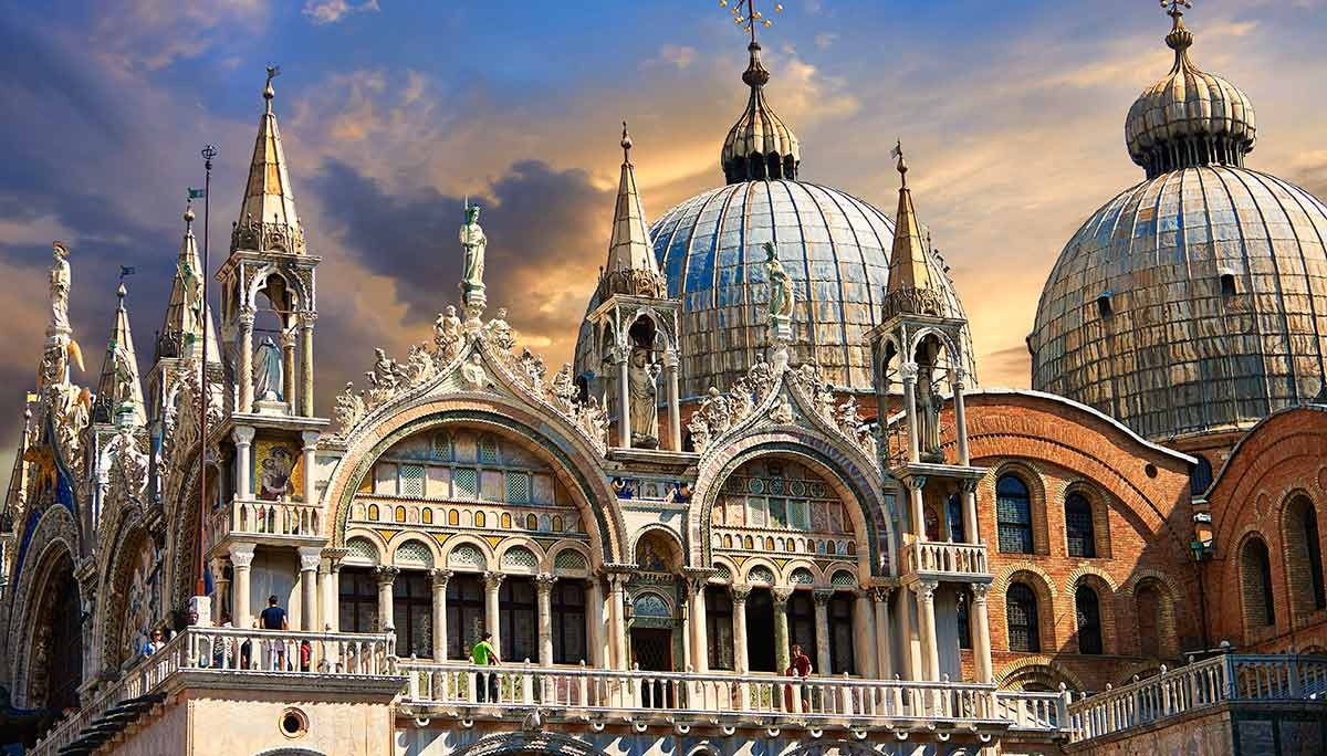 Vương cung thánh đường San Marco