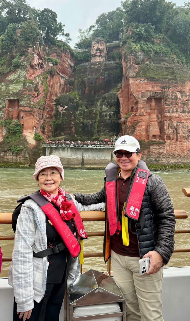 Du lịch cùng Uratravel