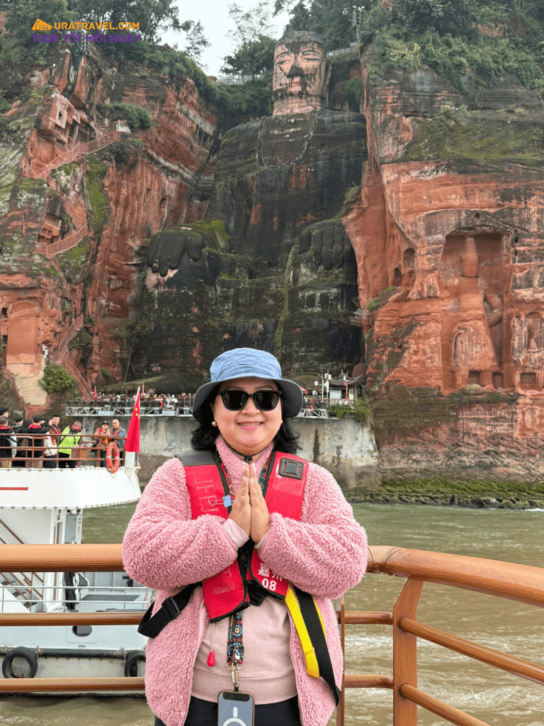 Du lịch cùng Uratravel