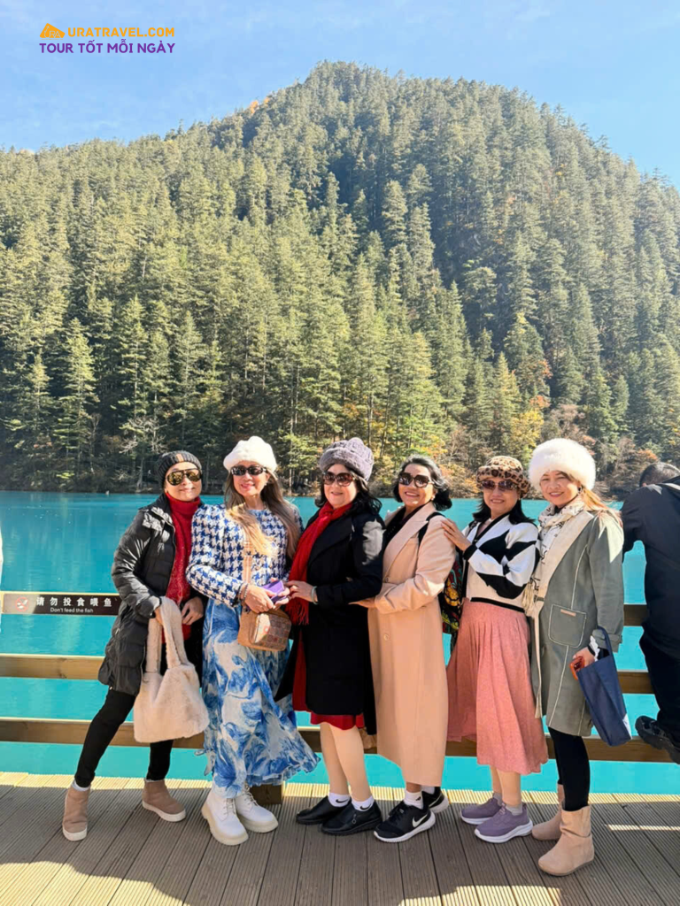 Du lịch cùng Uratravel