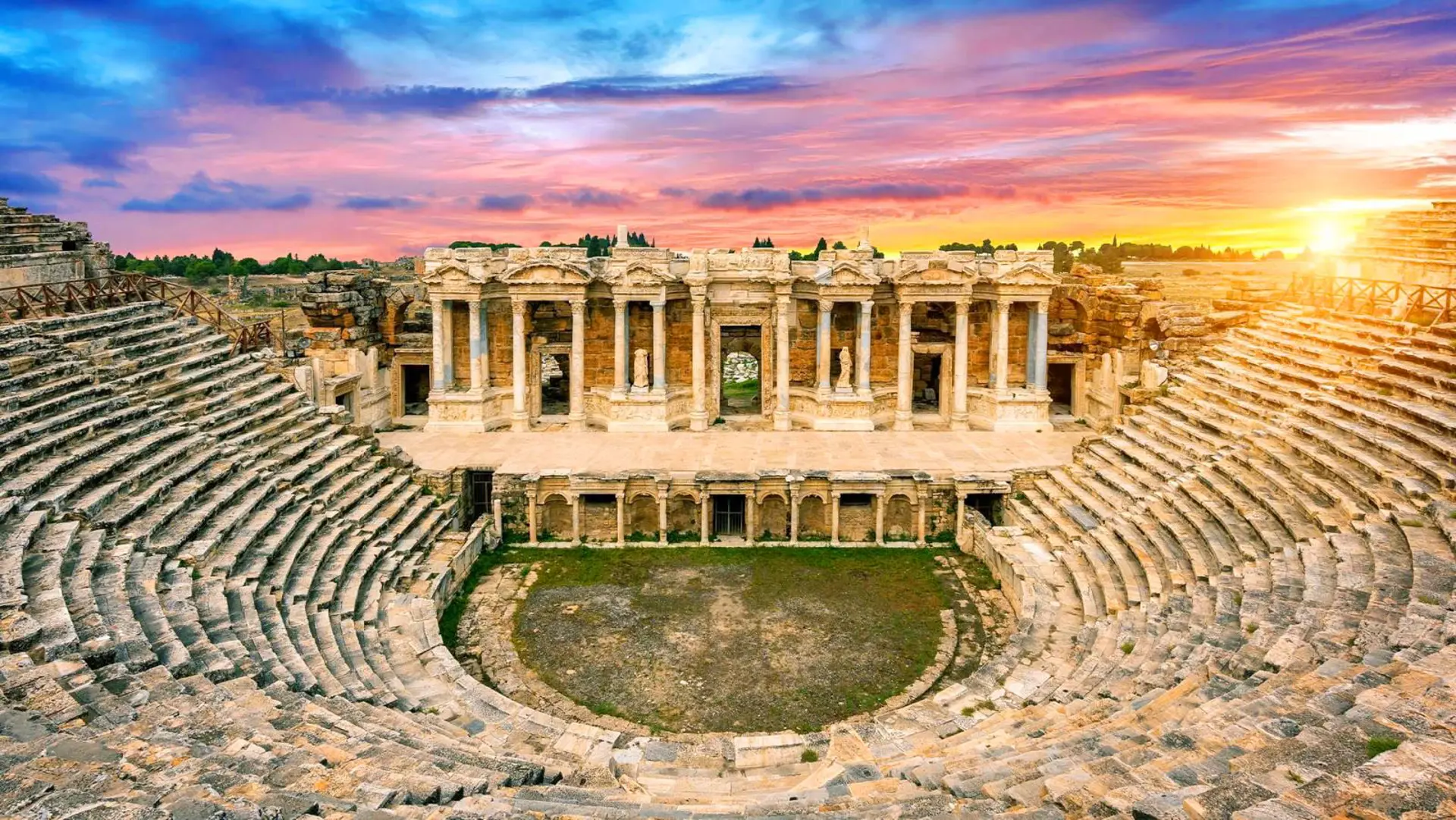 Thành phố Thần thánh Hierapolis 
